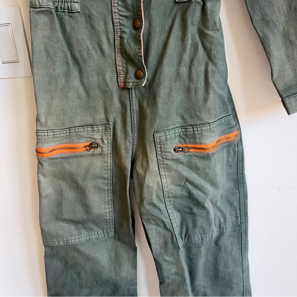 Chunky Zipper Jumpsuit - Picture 3 of 8